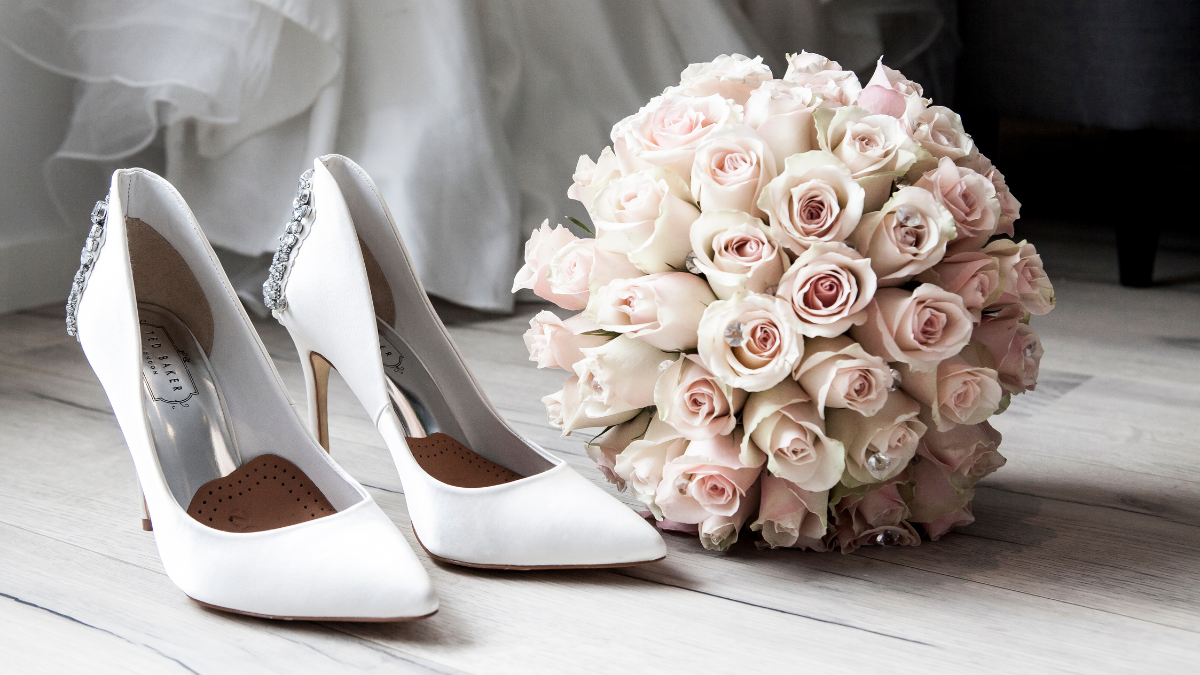 fleurs-roses-valerie-ruiz-wedding